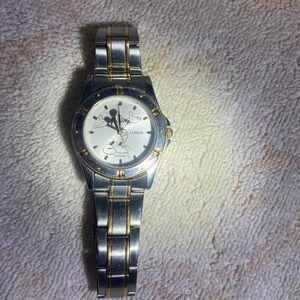 Don’t know how old it is, it was my grandfathers who passed over a decade ago